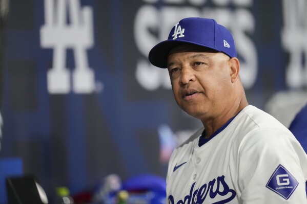 Dodgers play outlet by play